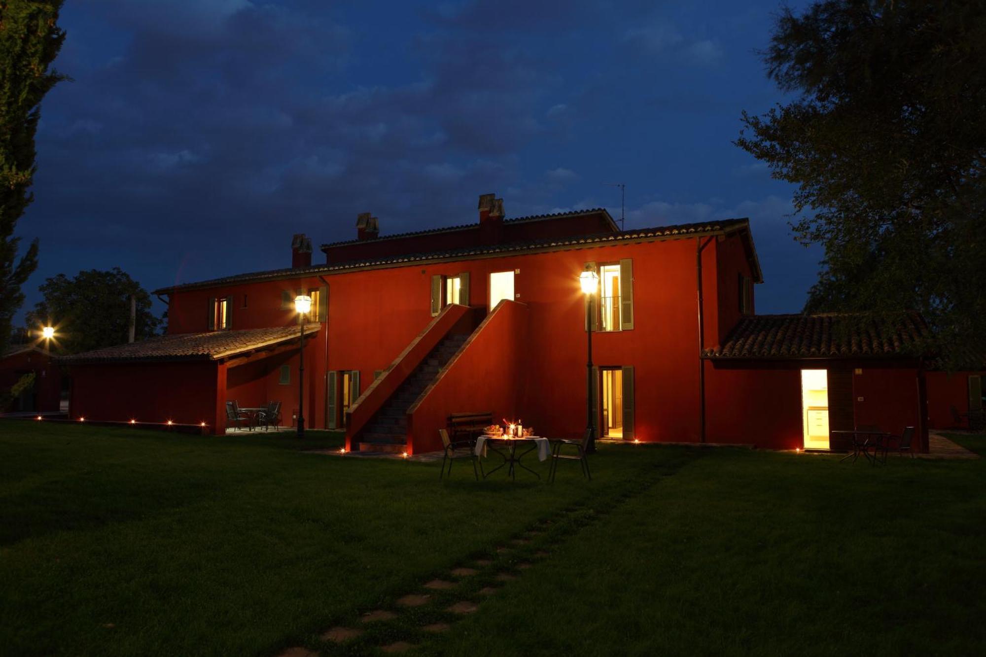 Aparthotel Residenza Torre Acquatino Spello Exterior foto