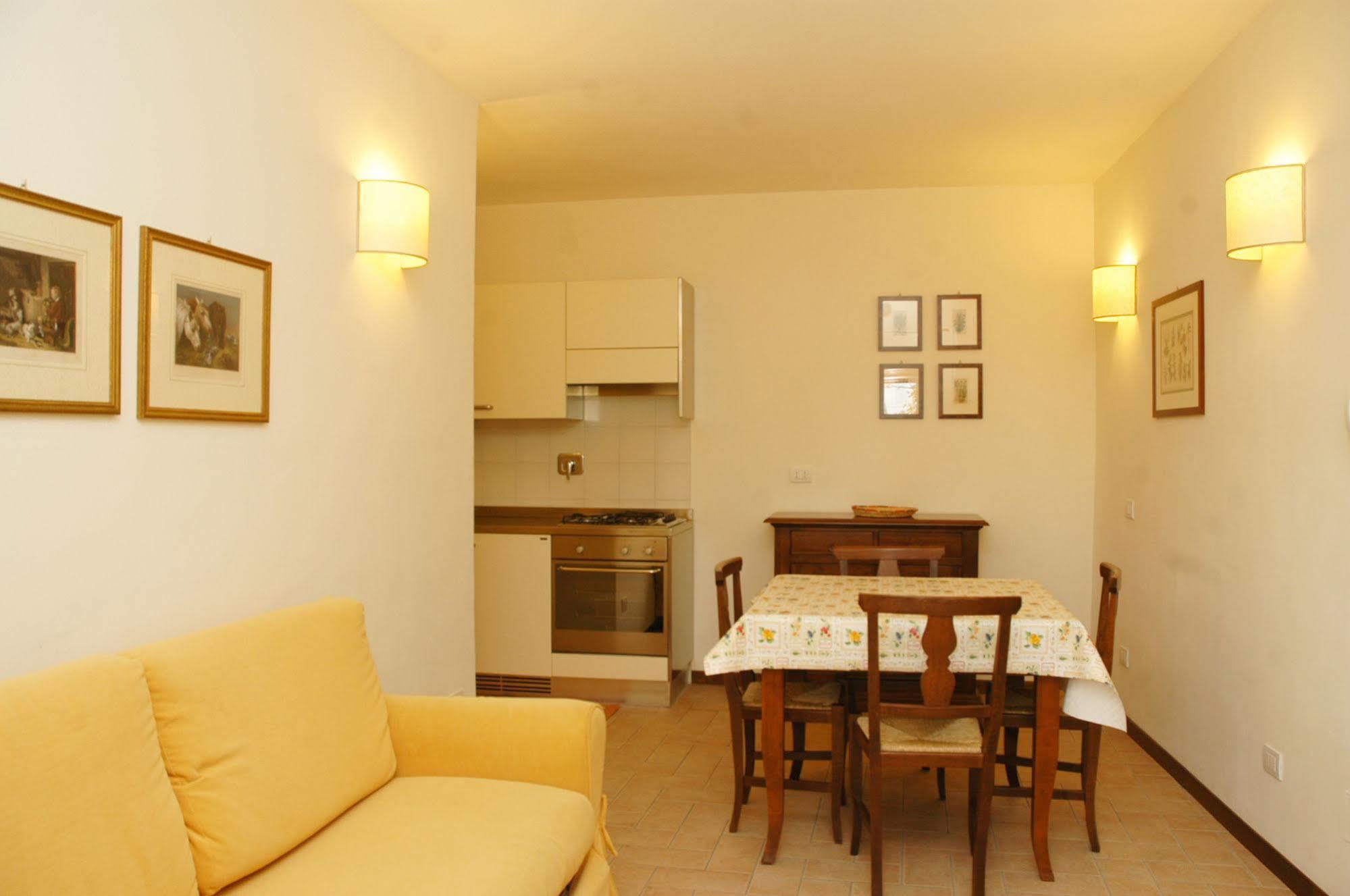 Aparthotel Residenza Torre Acquatino Spello Exterior foto